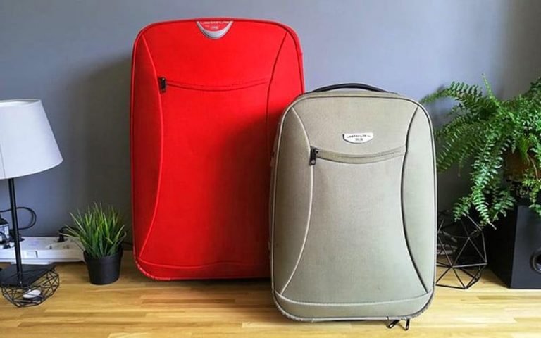 What size suitcase do I need for two weeks?